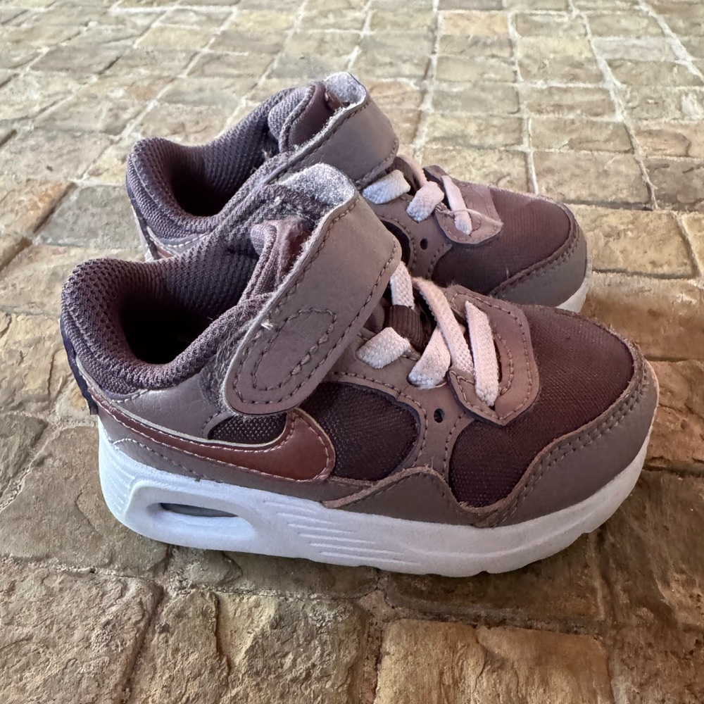 Kids' Nike Sneakers - Pink and Gray - Picture 4 of 7